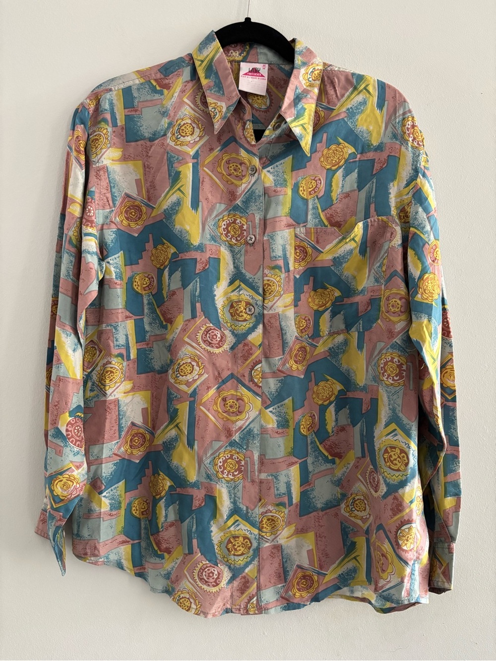 Vintage Lady Footlocker 100% silk floral button down